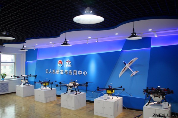 河北智飛極農(nóng)無(wú)人機(jī)科技|一鳶科技|行業(yè)定制無(wú)人機(jī)