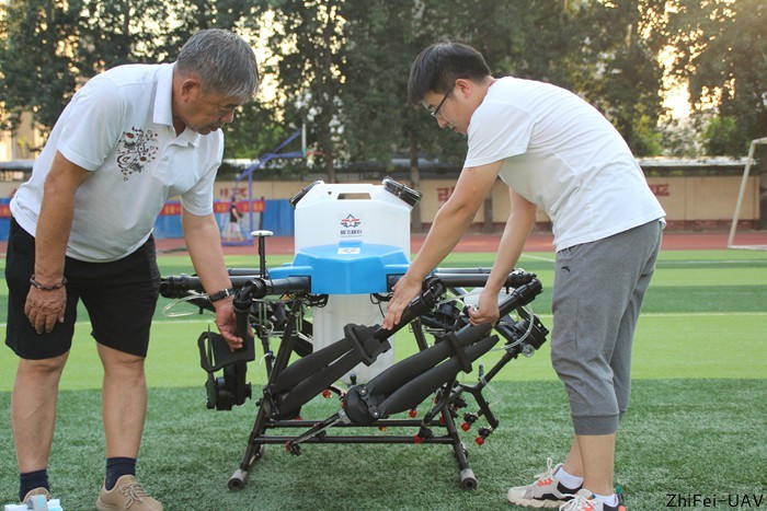 河北智飛極農(nóng)無人機(jī)科技|一鳶科技|行業(yè)定制無人機(jī)